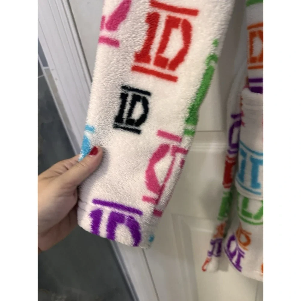 One Direction Girls Bathrobe White Multicolored Fleece Sz 10/12 1D 2013